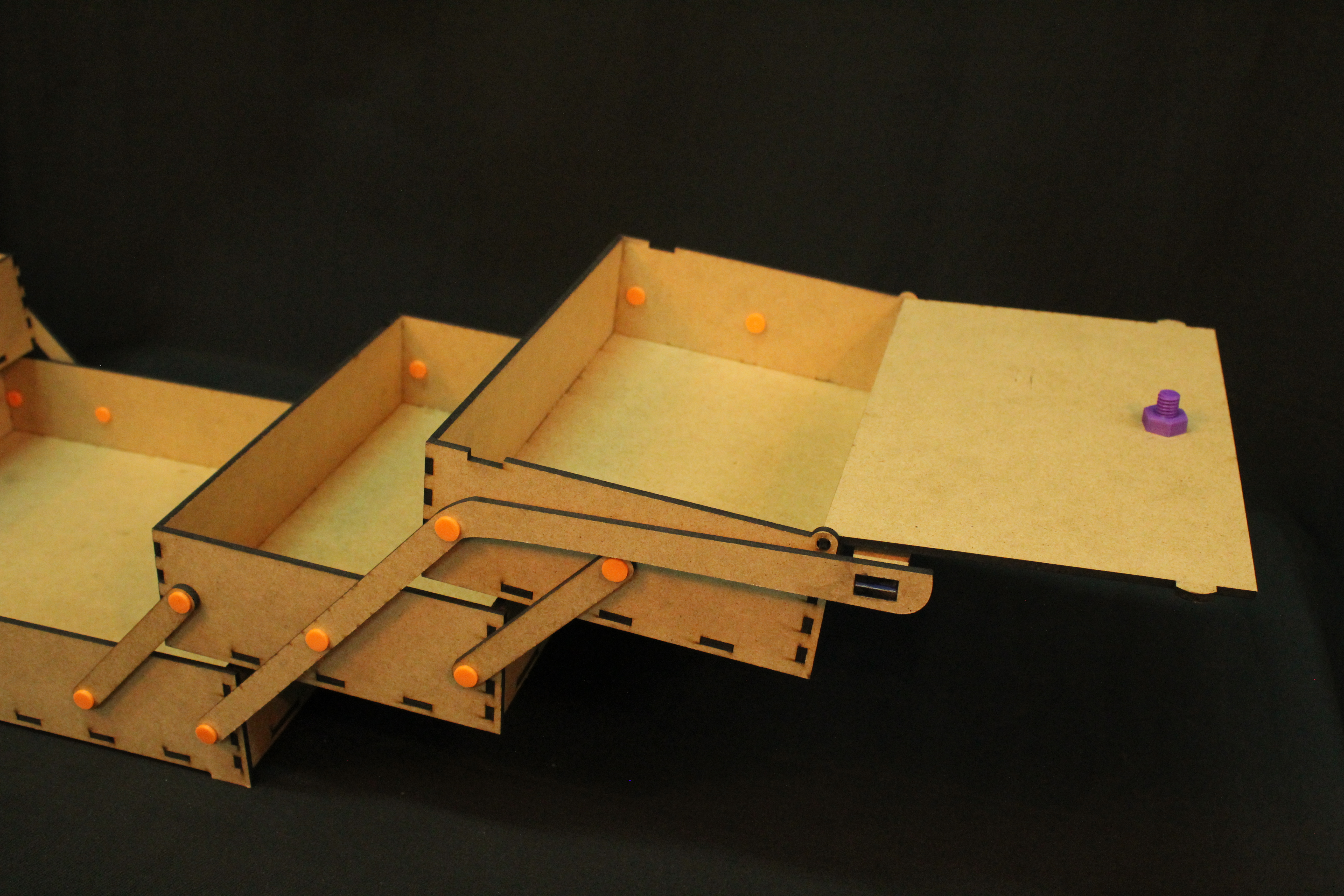 Caixa de Ferramentas (CNC Laser) - Ângulo 5
